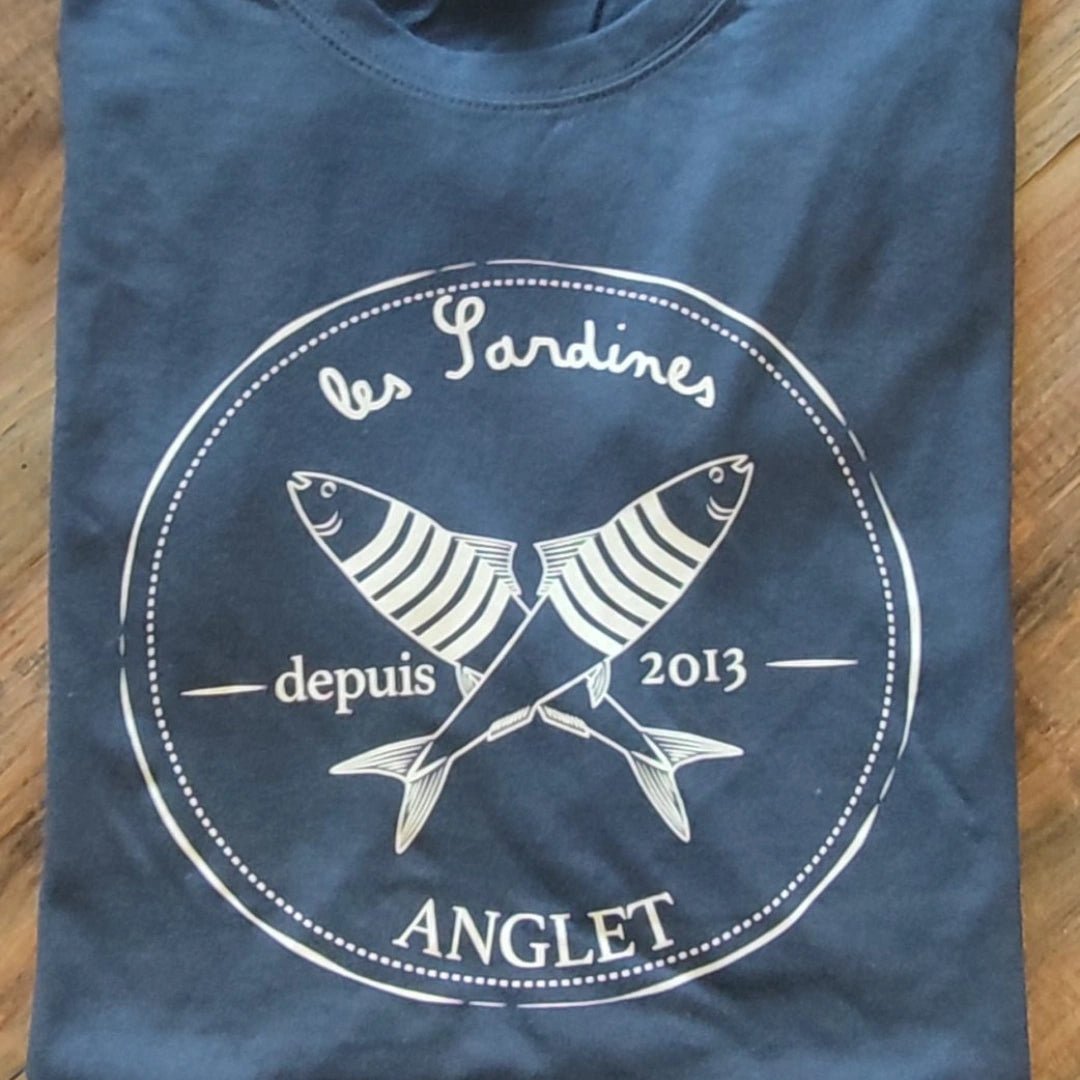 T-shirt Les Sardines Anglet bleu – mixte - La guinguette des Sardines